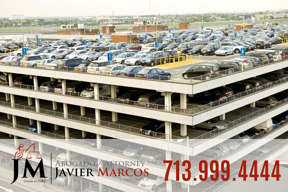 Accident in a parking lot | Attorney Javier Marcos 713.999.4444