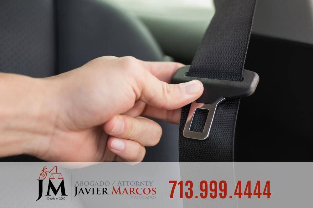 Air bag and seat belt | Attorney Javier Marcos | 713.999.4444