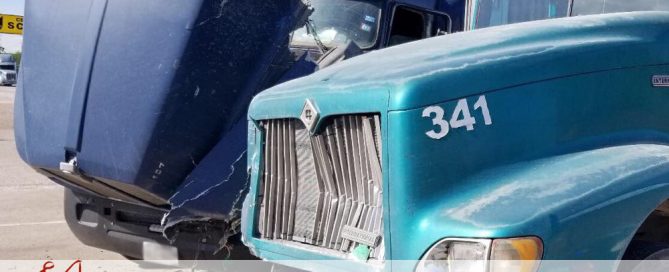 Truck Accidents Attorney | Attorney Javier Marcos | 713.999.4444