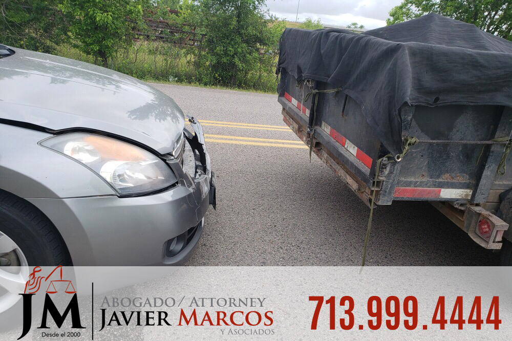 Truck Accident Lawyer | Attorney Javier Marcos | 713.999.4444