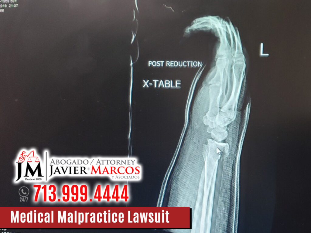 Medical Malpractice Lawsuit | Attorney Javier Marcos | 713.999.4444